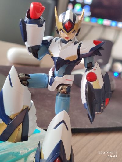 RIOBOT 洛克人X 洛克人艾克斯 猎鹰装甲Ver. EIICHI SHIMIZU