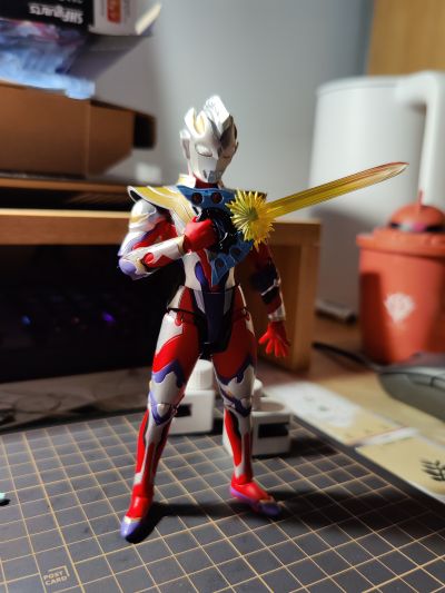 S.H.Figuarts 泽塔奥特曼 伽马未来