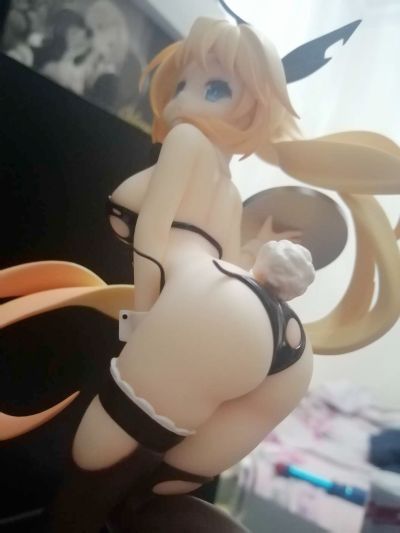 战舰少女R 	射水鱼 射水兔 Ver.