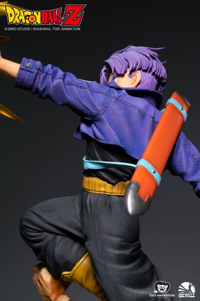 龙珠Z 未来战士  特兰克斯