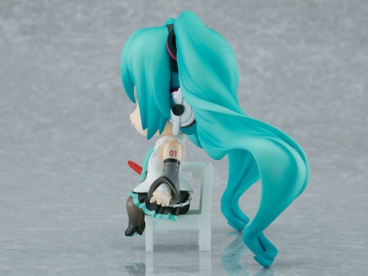 粘土人Swacchao！初音未来 NT 红羽毛 红羽毛共同募捐运动