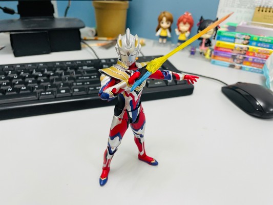 S.H.Figuarts 泽塔奥特曼 伽马未来