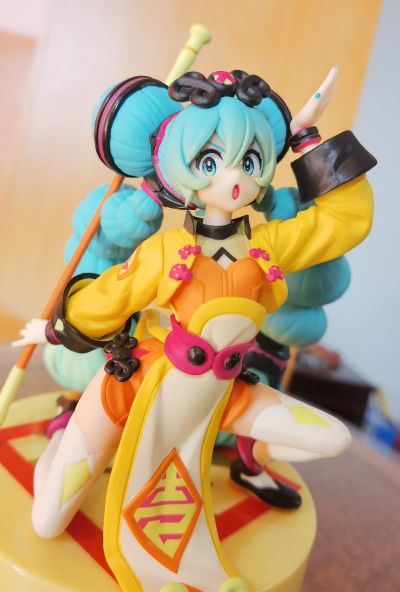 压泡面手办 VOCALOID 初音未来 -中国风- 色差版