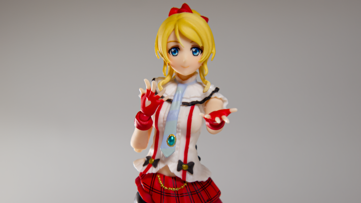 S.H.Figuarts  绚濑绘里（我们如今正在其中）