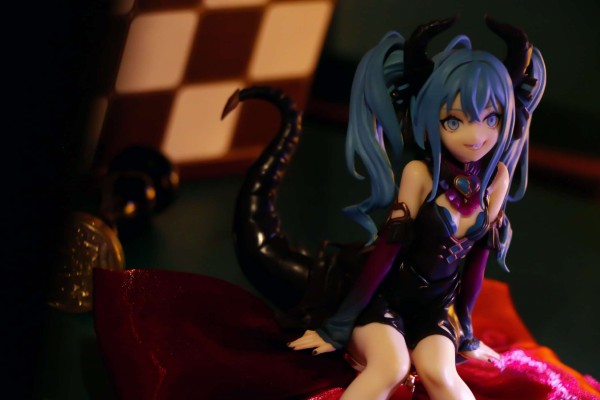 压泡面  初音未来 小恶魔