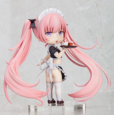 双马尾女仆 薇薇拉