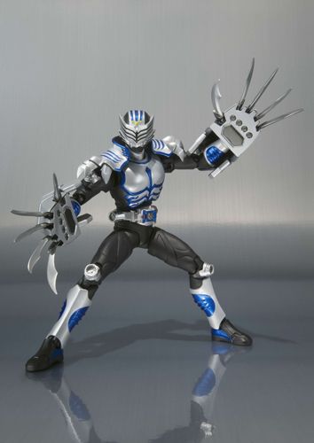 S.H.Figuarts 假面骑士龙骑 假面骑士猛虎