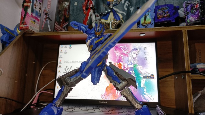 装动 假面骑士圣刃 第八册