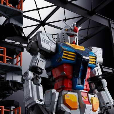 超合金  RX-78F00 高达+机库 -精密模型-