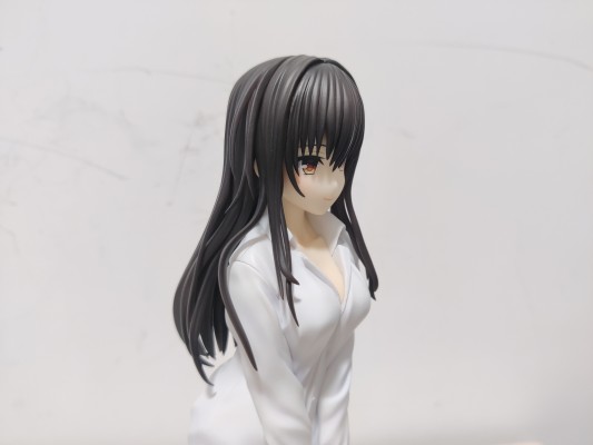 出包王女DARKNESS 古手川唯 白衬衫