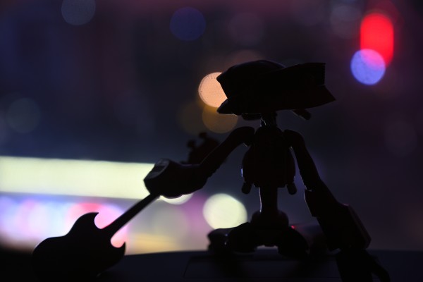 RIO:bone 特别的她 完治 (红色)