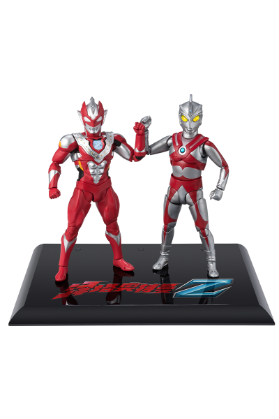 S.H.Figuarts 泽塔奥特曼 贝塔冲击+艾斯奥特曼（新生代版）组合