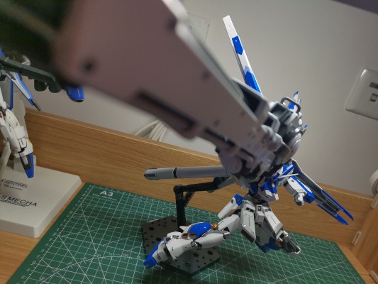 RG Hi-ν高达专用配件 高能米加粒子炮