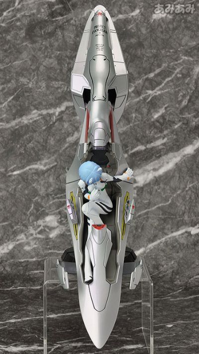 新世纪福音战士新剧场版 绫波丽 和 驾驶舱