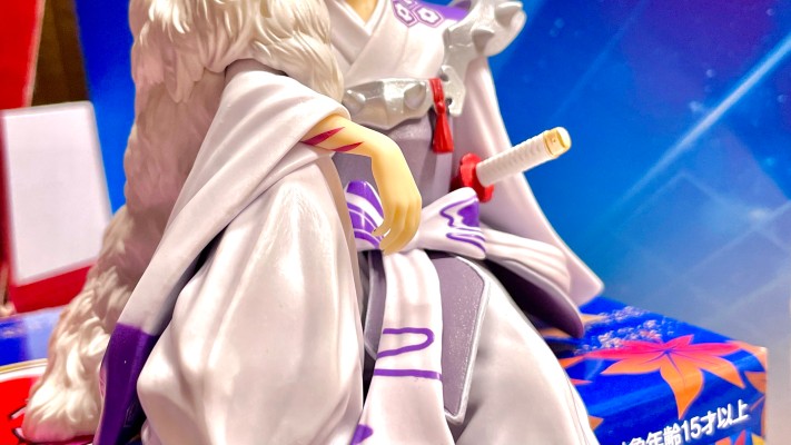 压泡面手办 战国御伽草子 犬夜叉 杀生丸