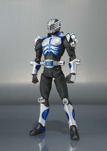 S.H.Figuarts 假面骑士龙骑 假面骑士猛虎