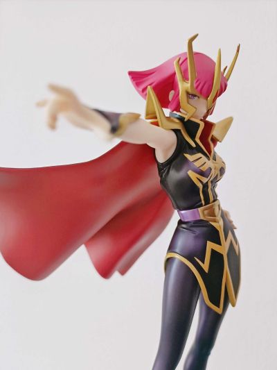 ExcellentModel 高达ΖΖ 哈曼・凯恩 限定复刻版