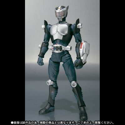 S.H.Figuarts  假面骑士龙骑 (空白体)