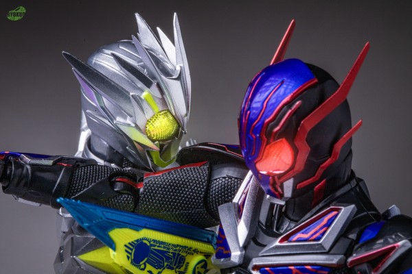 S.H.Figuarts 剧场版 假面骑士零一 真实×时间 假面骑士伊甸
