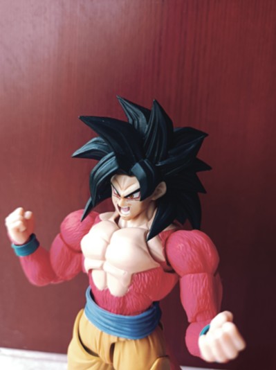 S.H.Figuarts 龙珠GT 超级赛亚人4 孙悟空