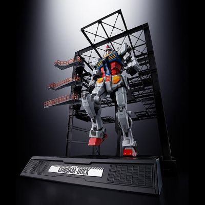 超合金  RX-78F00 高达+机库 -精密模型-