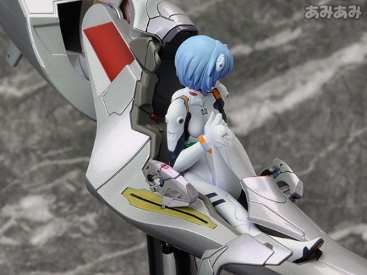 新世纪福音战士新剧场版 绫波丽 和 驾驶舱