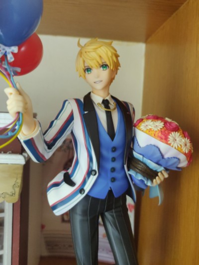 命运-冠位指定 剑士 / 亚瑟・潘德拉贡〔原典〕 英灵正装