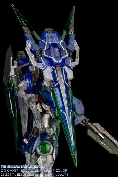 RG 1/144  高达基地专属商品 量子型00高达全刃装 [透明配色]