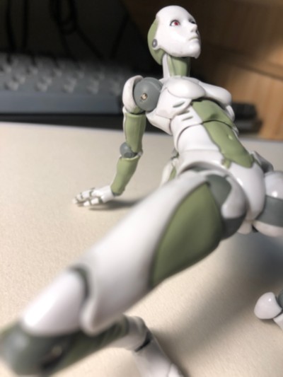 东亚重工 女性合成人类