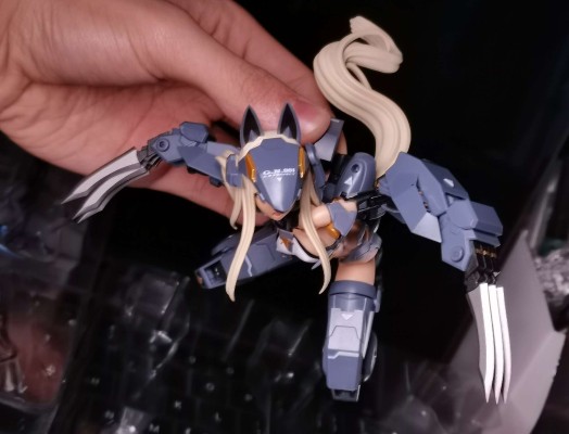 雪滴花计划 WOLF-001 狼装甲武装套装