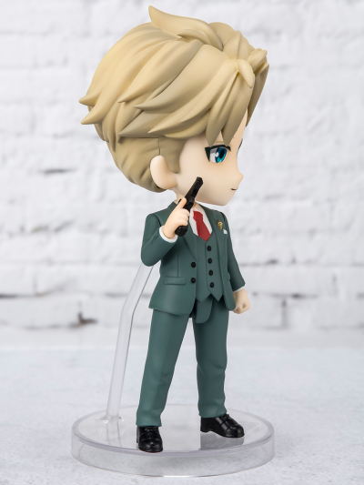 Figuarts mini 间谍过家家  劳埃德·福杰