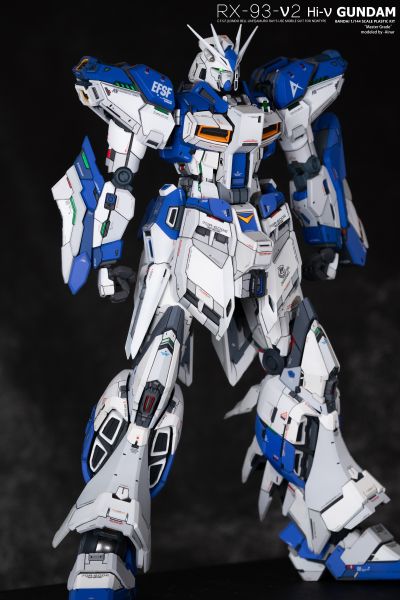 RG 1/144  Hi-ν高达