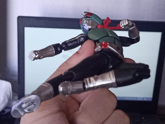 S.H.Figuarts 假面骑士新1号+新旋风号