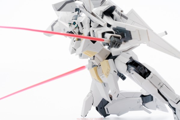 MG 	机动战士高达AGE 高达AGE-2 标准型 特务队样式