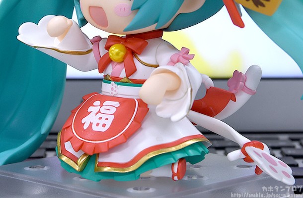 粘土人#1777 初音未来 招财未来