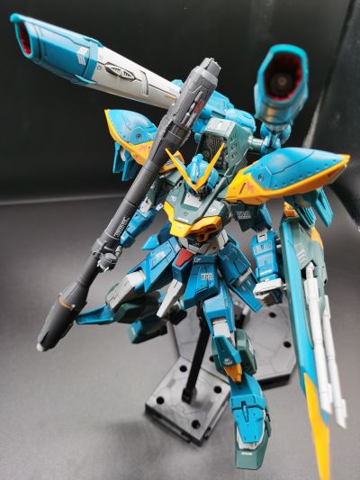 FULL MECHANICS 1/100  灾厄高达