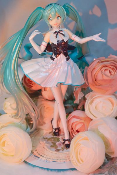 超级奖品 初音未来 歌姬计划 Mega 39's 初音未来 二息步行