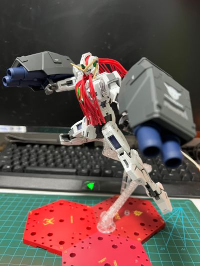 MG 1/100 德天使高达