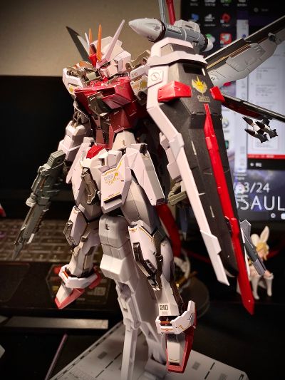 METAL BUILD 机动战士高达SEED 高清重制版 MBF-02+EW454F 嫣红强袭高达 凤凰装备