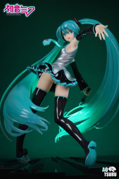 VOCALOID角色系列 01 初音未来 Tony ver.
