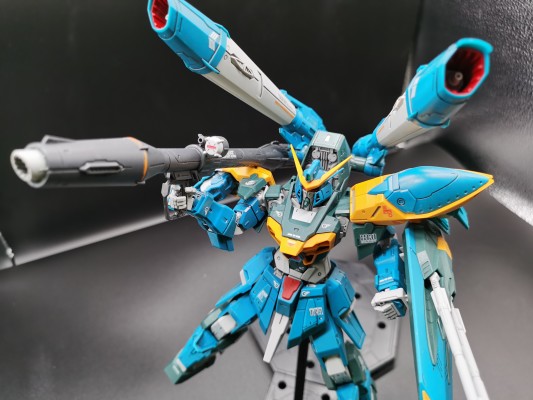 FULL MECHANICS 1/100  灾厄高达