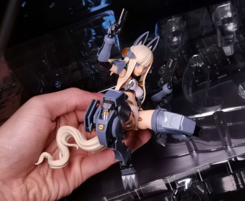 雪滴花计划 WOLF-001 狼装甲武装套装