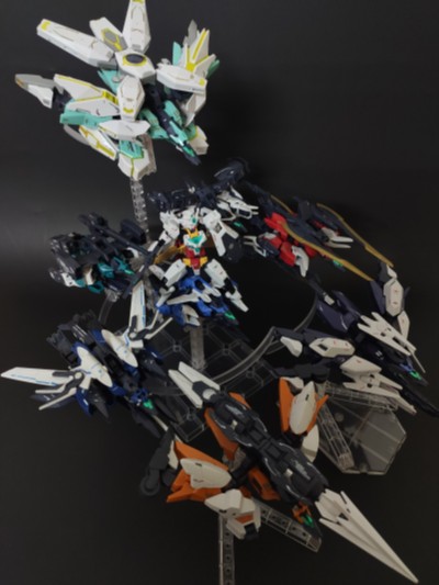 HGBD:R 高达创形者：再起 第二季 土星六型高达用装甲包