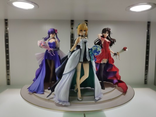 命运之夜 阿尔托莉雅、远坂凛、间桐樱 ～15周年纪念礼服～ 套装