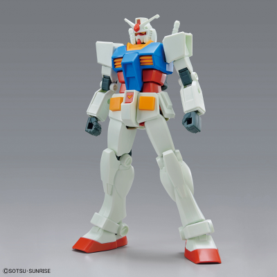 EG 机动战士高达 RX-78-2 高达 (全武装)