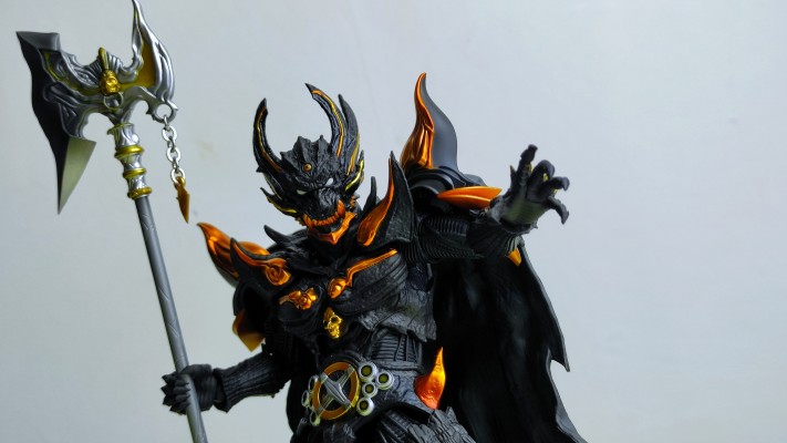 S.H.Figuarts(真骨雕制法) 牙狼 暗黑骑士呀