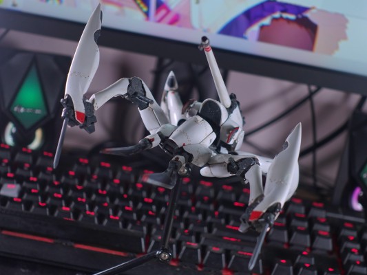 HG 86-不存在的地域- XM2 瑞根丽芙(辛搭乘机)