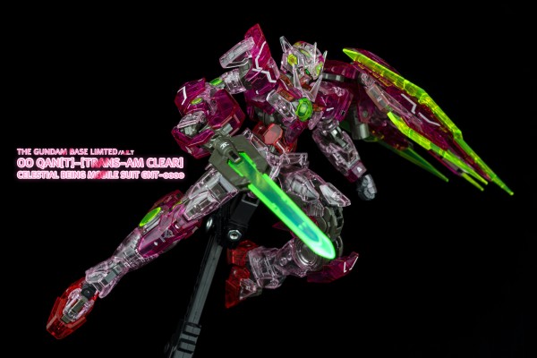 RG 剧场版 机动战士高达00 先驱者的觉醒 	GNT-0000 量子型00 Trans-Am Mode 彩透版