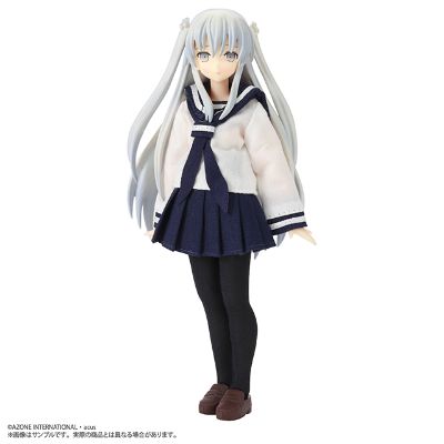 突击莉莉 搭配娃娃/江川樟美