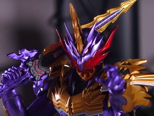 S.H.Figuarts   假面骑士王剑 邪王之龙